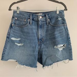 Madewell Mom Jean Shorts Cutoff Raw Hem Distressed cut offs Size 26